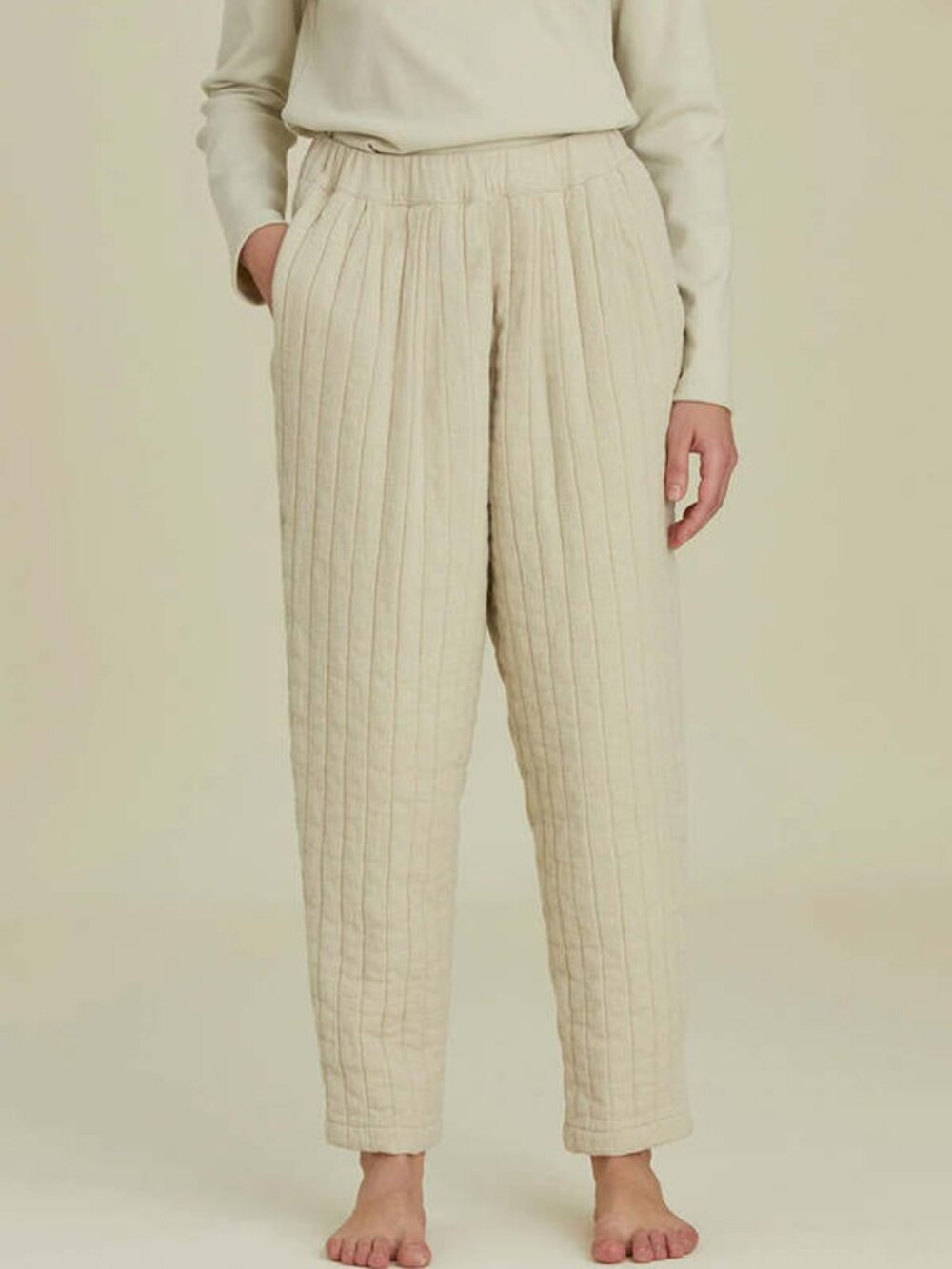 Black Crane Quilted Easy Ivory Pants